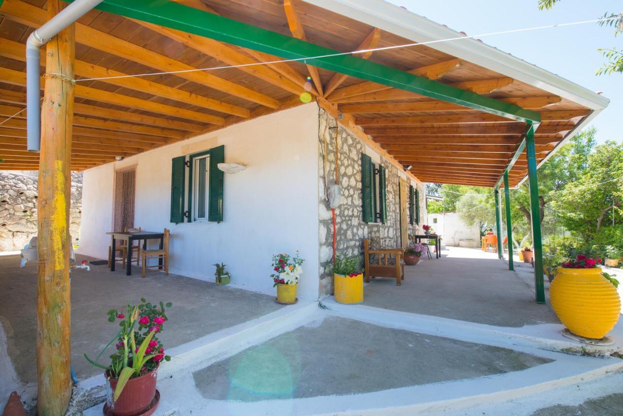 Traditional Houses In The Village Lazarata Екстер'єр фото