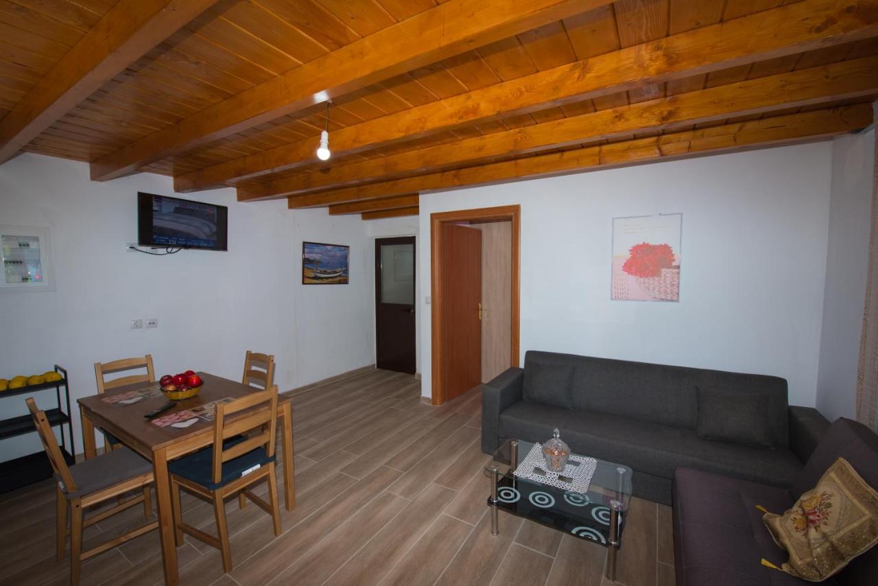 Basil & Guest House Lazarata Екстер'єр фото